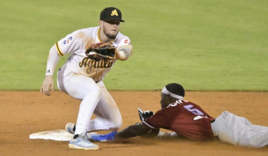 Licey, Águilas y Estrellas se llevan los primeros partidos de la LIDOM