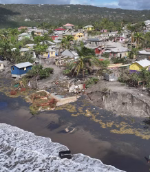 Suben a 19 los muertos en Jamaica tras el paso del huracán Melissa