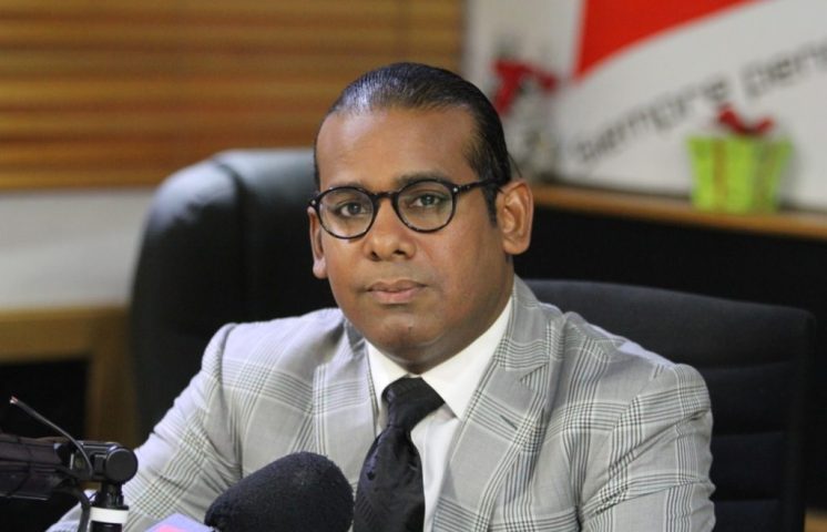 Aníbal Díaz destaca apoyo a feria ecoturística y aclara posición sobre debate de la cesantía laboral