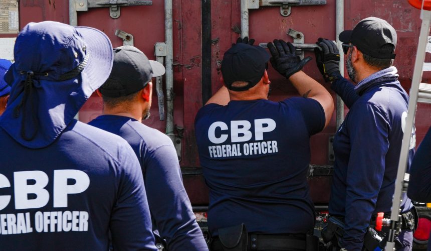 Decomisan cargamento de cocaína valorado en 4 millones de dólares en San Juan procedente de RD