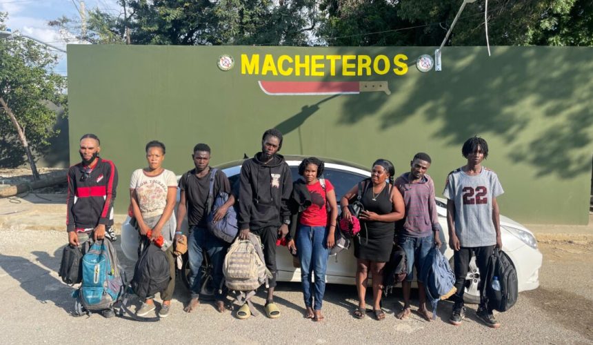Ejército arresta 19 haitianos indocumentados en Valverde 