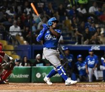 Licey y Estrellas ganan los partidos de este sábado