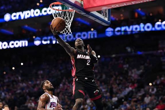 Más de 30 detenidos, incluidas figuras de la NBA, por fraude de apuestas ligado a la mafia italiana