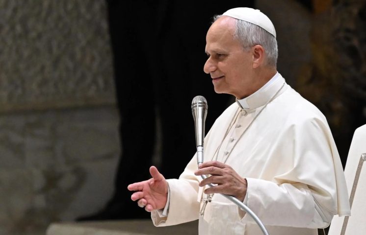 Papa León denuncia las medidas «inhumanas» contra los inmigrantes y critica que sean «celebradas políticamente»