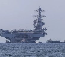 EE.UU. despliega su mayor portaaviones en el Caribe en medio de la tensión con Venezuela