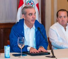 Abinader encabezará reunión con organismos de emergencia ante efectos del huracán Melissa