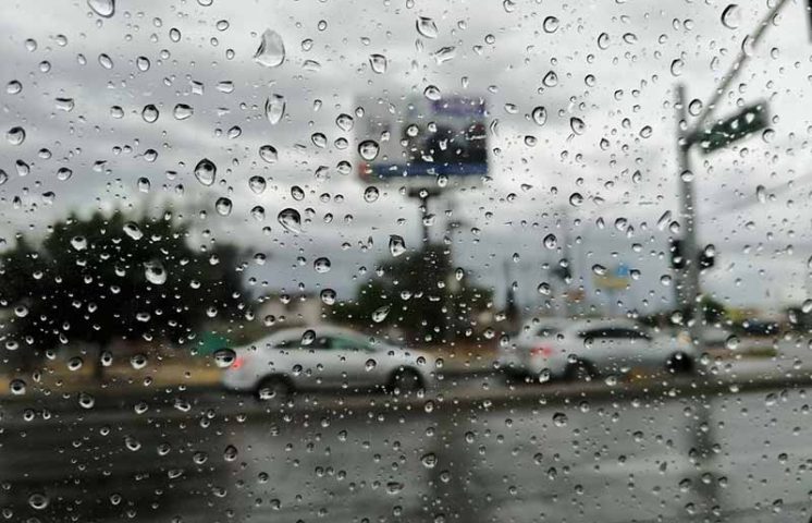 Onda tropical y vaguada provocarán aguaceros, tormentas eléctricas y ráfagas de viento en gran parte del país