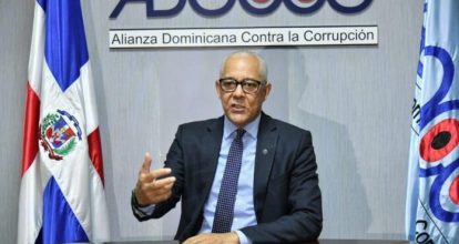 Adocco denuncia irregularidades en contrato de licencias del Intrant