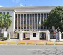 Fusión del Minerd y Mescyt se pospone; ambos ministerios seguirán funcionando por separado