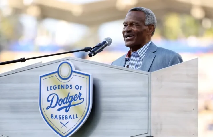 Licey presenta el Premio Manny Mota