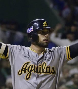 Águilas y Escogido gana partidos de este lunes; un partido se pospone por lluvias