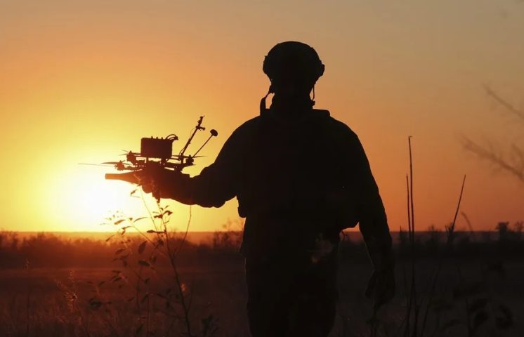 La UE entrega a Ucrania 2.000 millones de euros para comprar drones