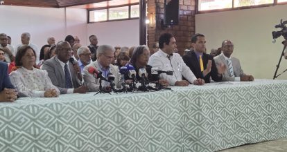 CMD logra acuerdo con Gobierno para aumento salarial de médicos pensionados