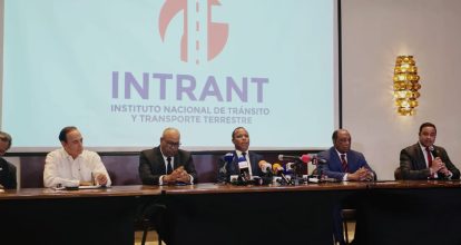 Intrant anuncia nuevo contrato para emisión de licencias de conducir; Estado recibirá más de RD$1,000 millones en beneficios