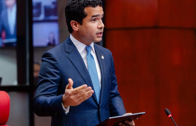 Senado continúa estudio de Código Procesal Penal propuesto por Omar Fernández