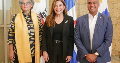 INPOSDOM y Alcaldía del Distrito Nacional rinden homenaje histórico a Salomé Ureña con emisión postal