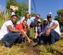 Diputada Daritza Zapata respalda jornada de reforestación que impulsa identidad ecoturística en Dajabón