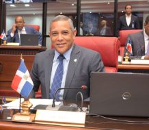 Senador Franklin Romero somete proyecto de ley busca nombrar pista de atletismo SFM con el nombre de Nazario Ramos