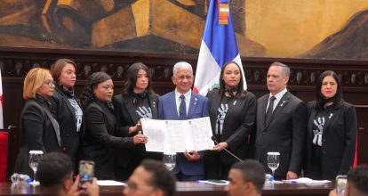 El Congreso Nacional lanza la Reforma Integral “Déjala Ir” para erradicar los Feminicidios y Filicidios en RD