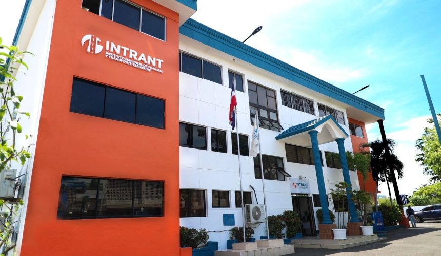 INTRANT garantiza que el Estado dominicano tendrá control total del software y los datos del sistema de licencias de conducir