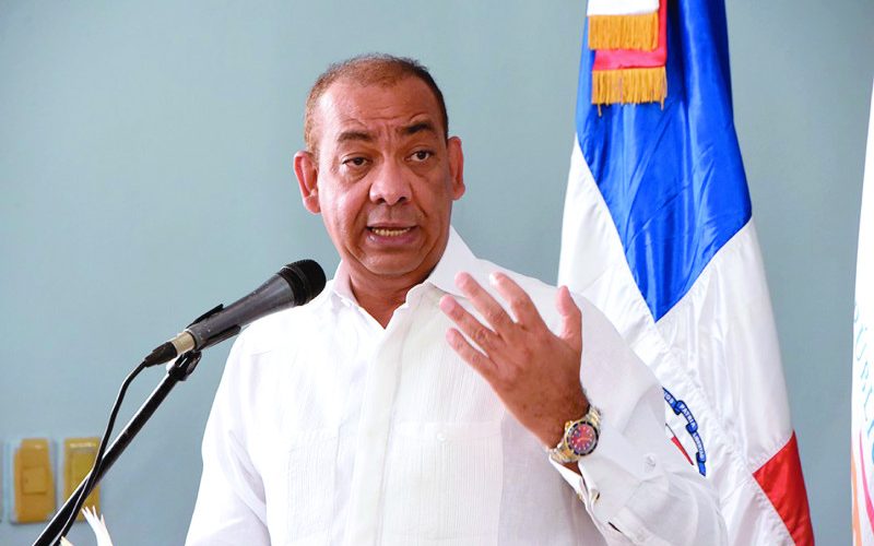 Gobierno niega planes de eliminar combustible subsidiado a transportistas