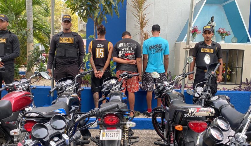 PN desmantela supuesta banda dedicada al robo y comercialización de motocicletas en San Juan