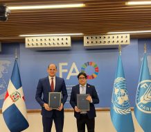 RD y FAO firman un acuerdo para continuar fortaleciendo el Programa de Alimentación Escolar del INABIE