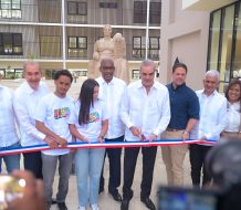 Luis Abinader inaugura centros UASD e ITLA en Cotuí