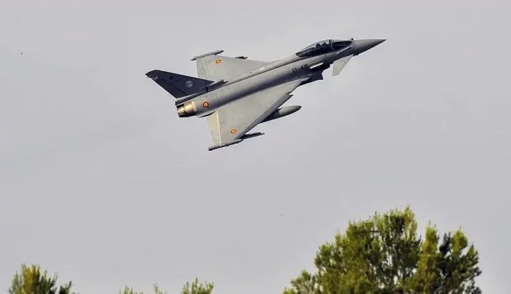 Lituania denuncia incursión de aviones rusos en su espacio aéreo y activa cazas españoles de la OTAN