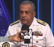 Vicealmirante Lee Ballester promete “cero tolerancia” ante tráfico de migrantes