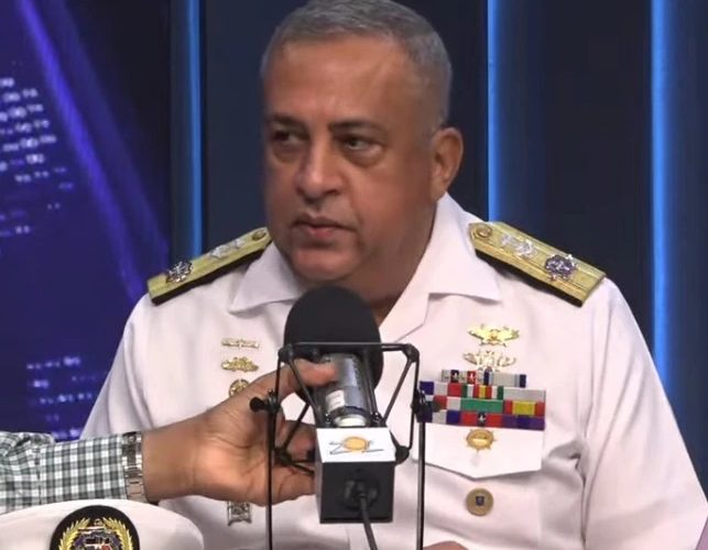 Vicealmirante Lee Ballester promete “cero tolerancia” ante tráfico de migrantes