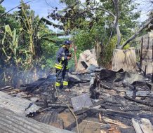 Incendio destruye dos viviendas en Las Terrenas, Samaná