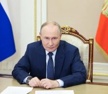 Putin pide a Kiev que se dirija a los batallones ucranianos rodeados en el frente para que se rindan