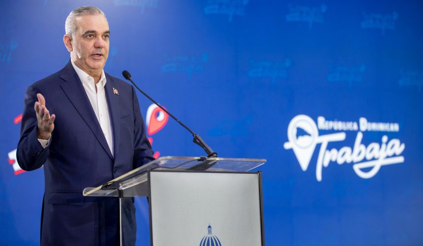 Abinader lanza programa “RD-Trabaja” con más de 7,000 vacantes disponibles de empleos formales