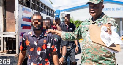 Migración detiene a 990 haitianos y repatria a otros 914 en nuevos operativos