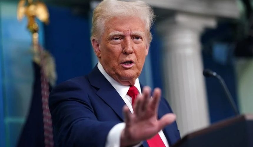 EE.UU. se prepara para bombardear instalaciones militares en Venezuela, según medios