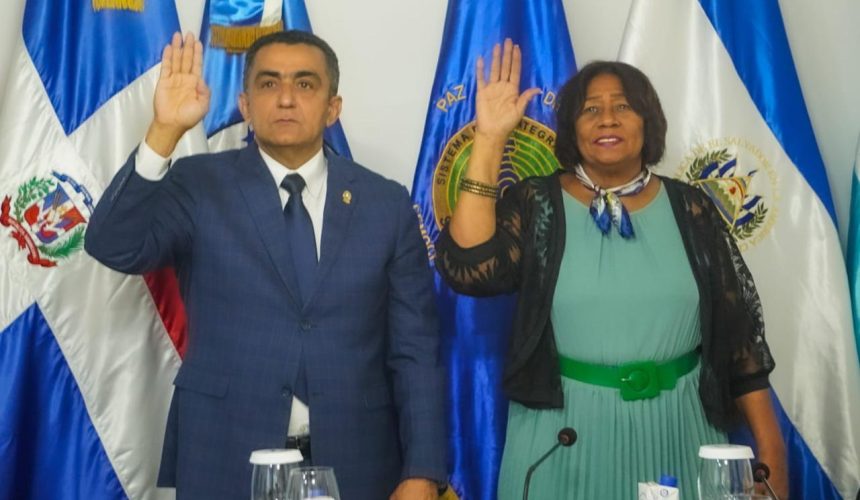 Jesús Batista Suriel asume la vicepresidencia del PARLACEN con llamado a la unidad y transparencia