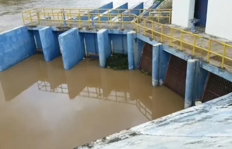 Más de 647,000 personas sin agua en República Dominicana por efecto de la tormenta Melissa