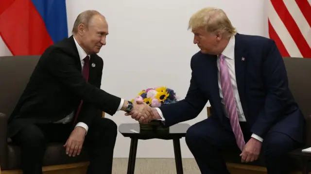 Trump y Putin acuerdan una segunda reunión en Budapest para acabar la guerra de Ucrania