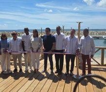 Collado entrega moderno muelle turístico en Caleta, La Romana