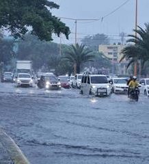 Vaguada provocará fuertes lluvias este sábado; alertan por inundaciones 