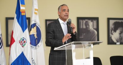 Ministro Santos destaca importancia de la licencia social como clave desarrollo minería sostenible