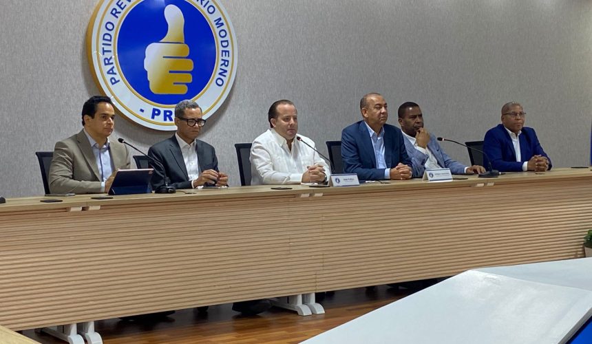 PRM celebra reunión ordinaria y aborda fortalecimiento democrático