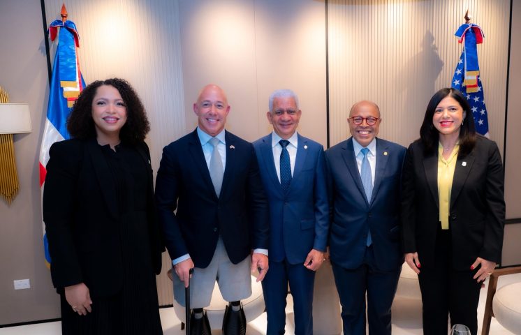 Congreso Nacional recibe delegación de congresistas estadounidenses