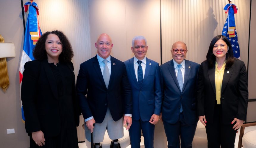 Congreso Nacional recibe delegación de congresistas estadounidenses