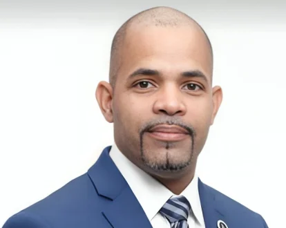 Edward Cruz afirma unión del PRM y respalda aspiraciones presidenciales de Eduardo Sanz Lovatón