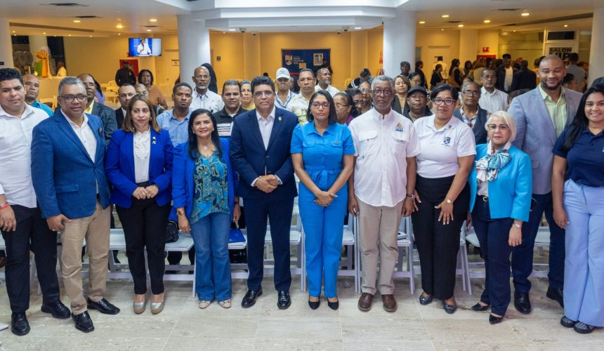 Alcaldía de SDE Invertirá 300 Millones en 100 Obras de Presupuesto Participativo Municipal 2026