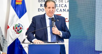 Ministro de Salud anuncia Jornada Nacional de Vacunación contra la influenza