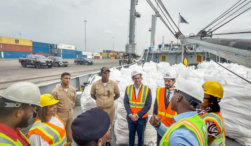 RD concluye entrega de ayuda humanitaria a Jamaica y Cuba tras el paso del huracán Melissa