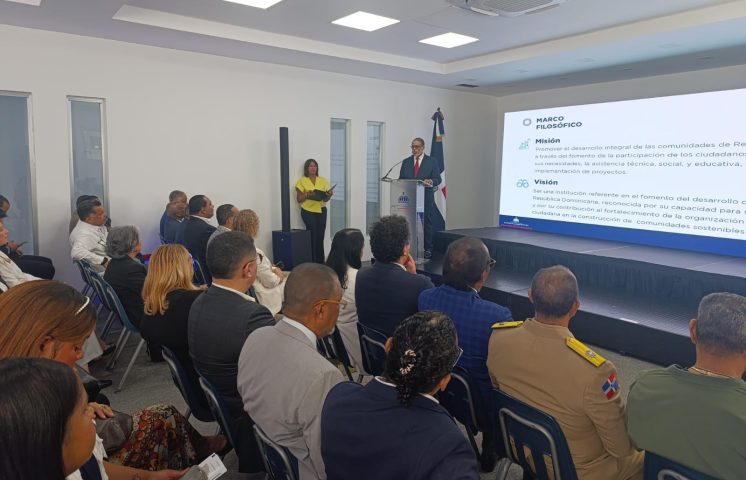 Desarrollo de la Comunidad presenta Plan Estratégico Institucional 2025 -2028; reafirma acercamiento comunitario